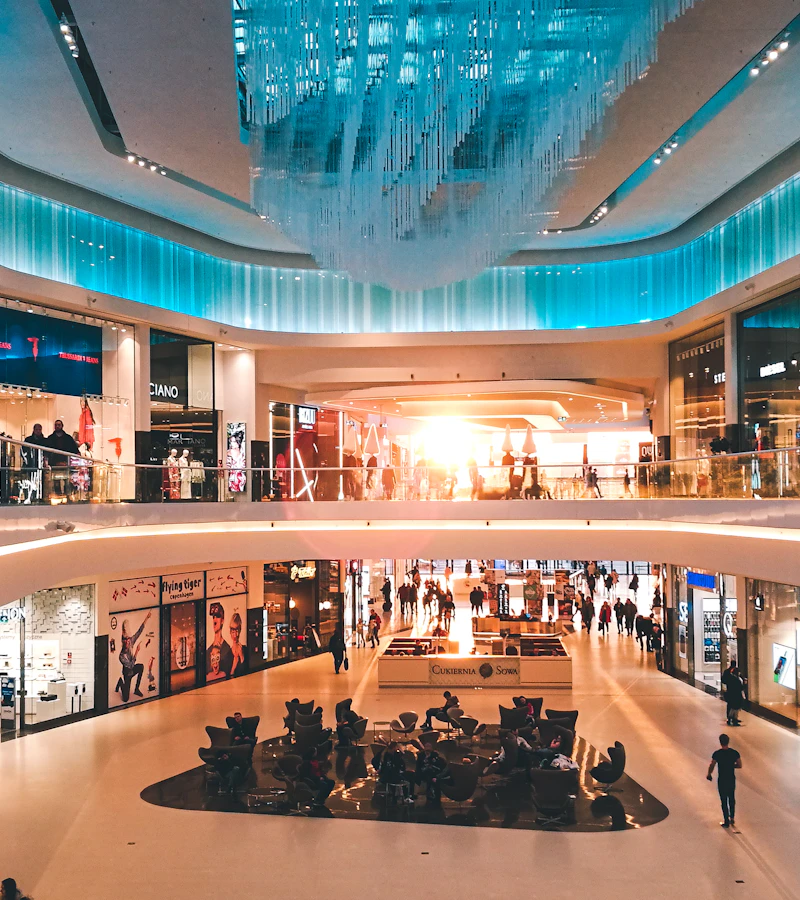 Malls & Retail